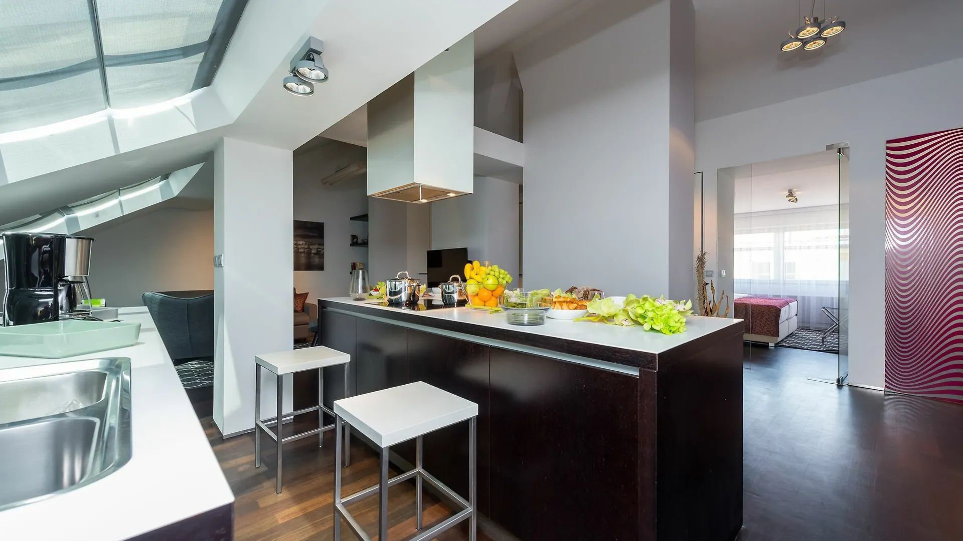 Empirent Apartments Old Town Prague 0*,