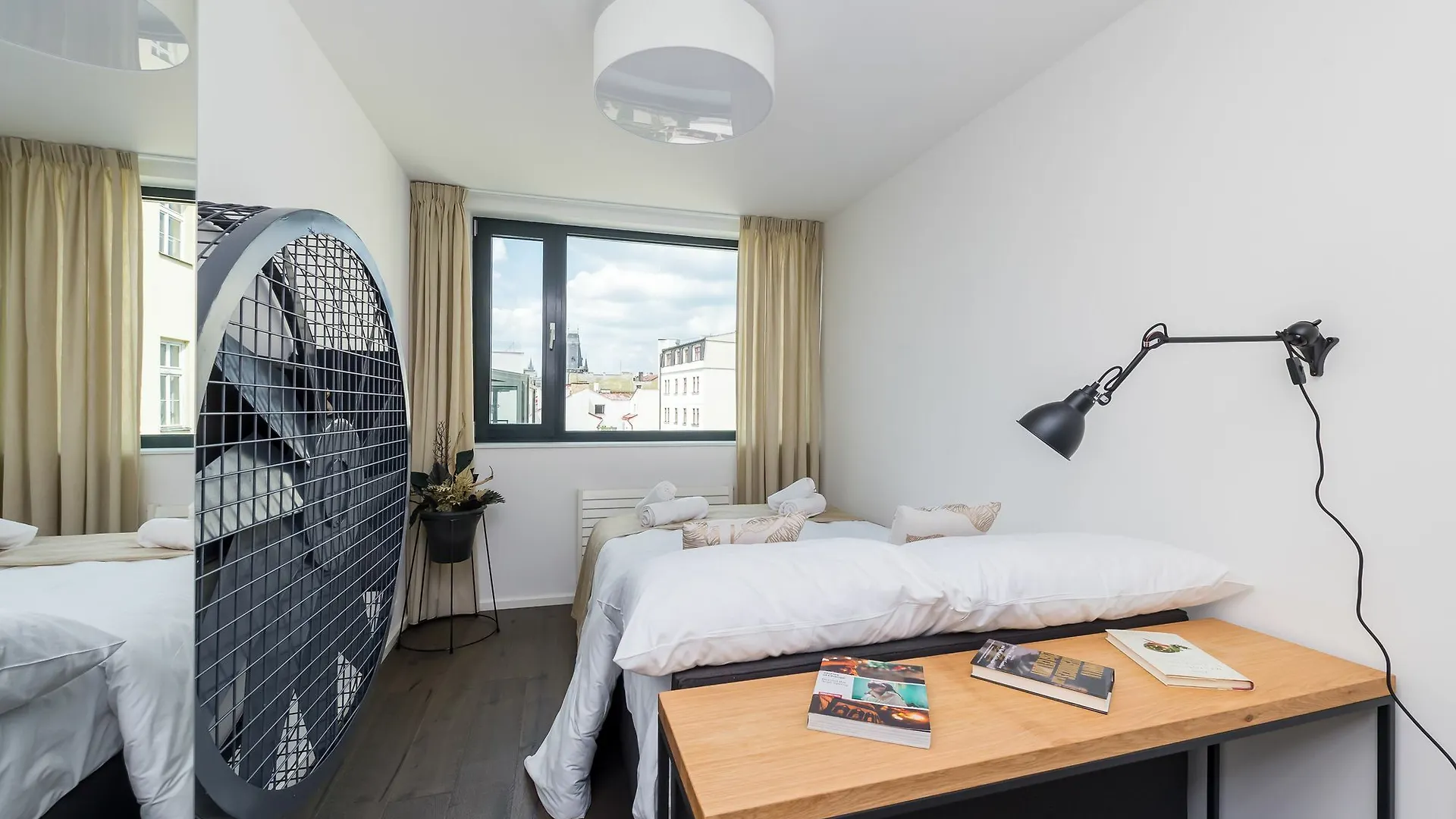 Empirent Apartments Old Town Prague 0*,
